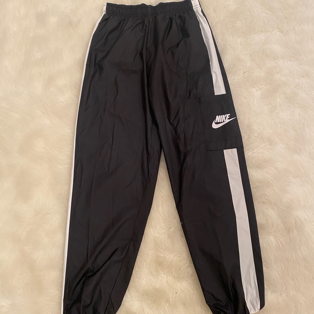 🌼Nike Joggers